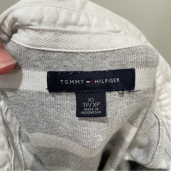 Y2K Tommy Hilfiger Stripe Polo Shirt White and Grey Preppy Size Extra Small - Picture 3 of 9
